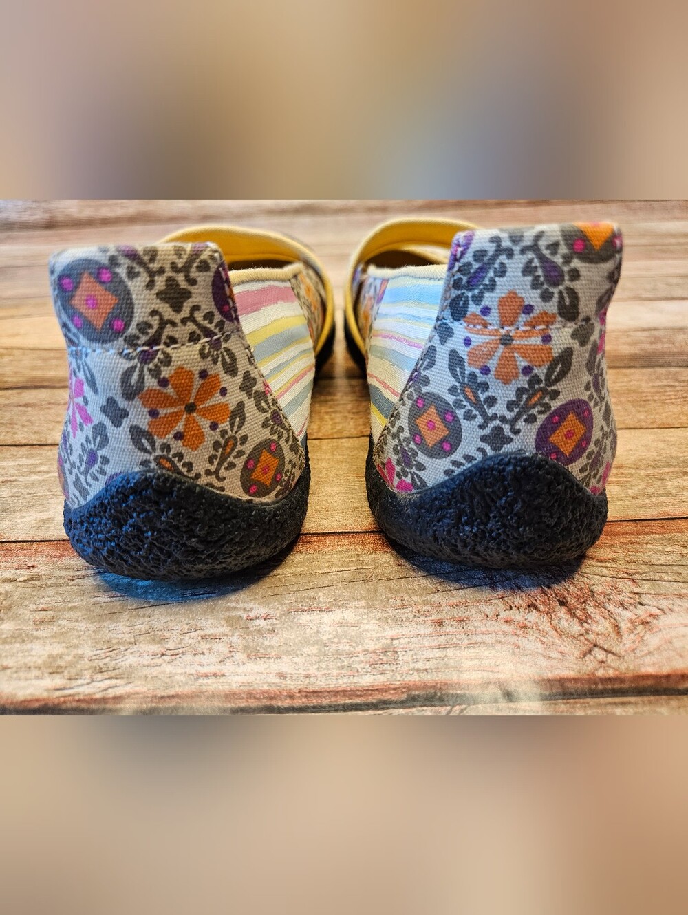 Keen Harvest Mary Jane Flats - Picture 9 of 13